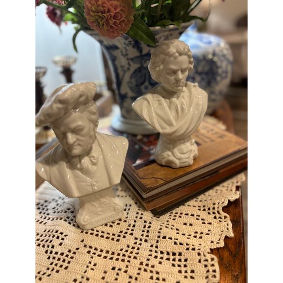 Vtg Bust of Beethoven and Wagner composers Porcelain statues figurines set - Picture 5 of 8